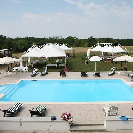 Çiftlik konaklama Farm Cascina Giovanola Cassano Spinola