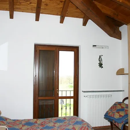 Farm stay Farm Agriturismo Cascina Giovanola