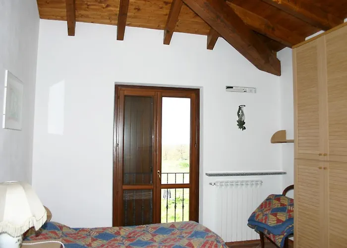 مزرعة للإقامة Farm Cascina Giovanola