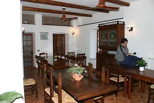 Farm Cascina Giovanola مزرعة للإقامة