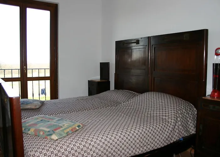 Farm Cascina Giovanola مزرعة للإقامة
